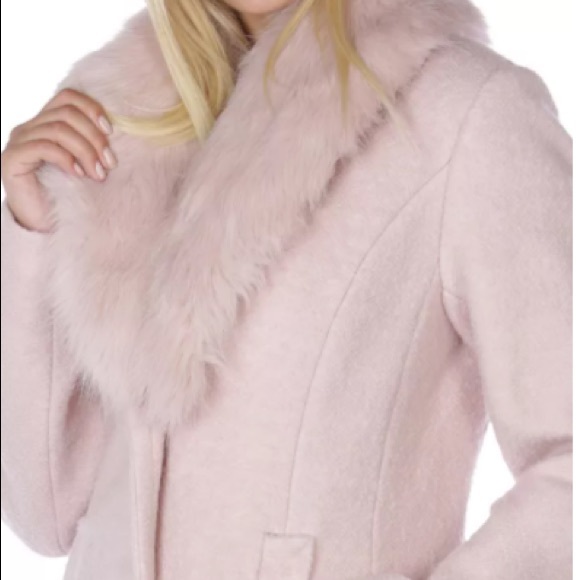 NWT Blush faux fur elegant INC coat - Picture 2 of 3
